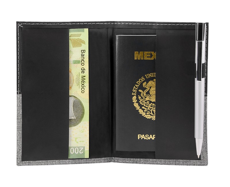 PORTA PASAPORTE BROOME NEGRO - Imagen 3