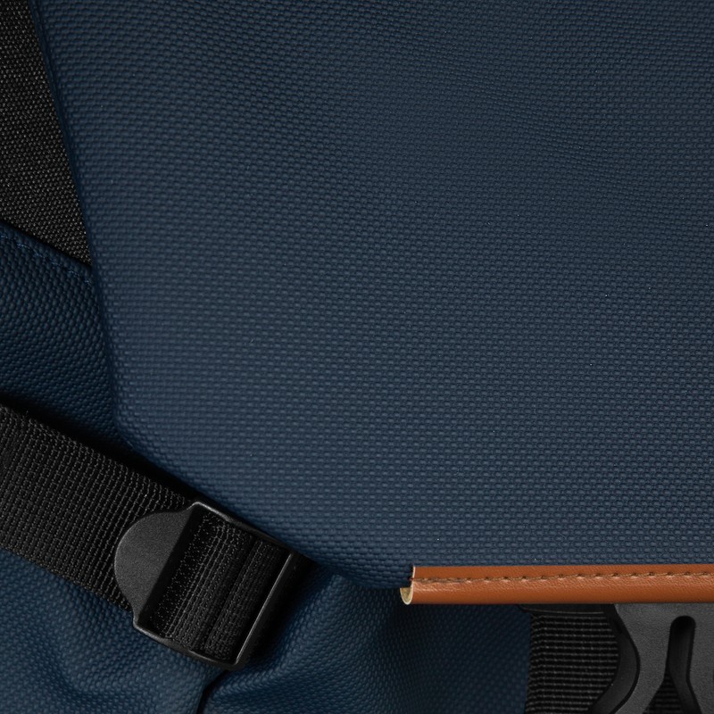 MOCHILA IKER AZUL MARINO - Imagen 4